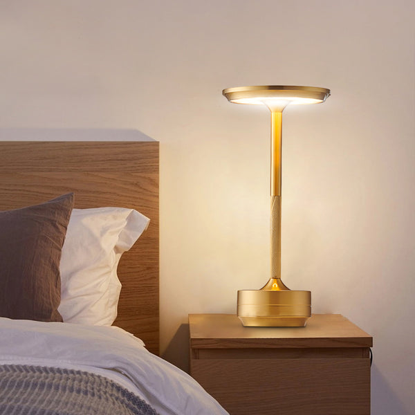 Modern Aluminium Table Lamp Integrated LED Cordless Battery Lamp