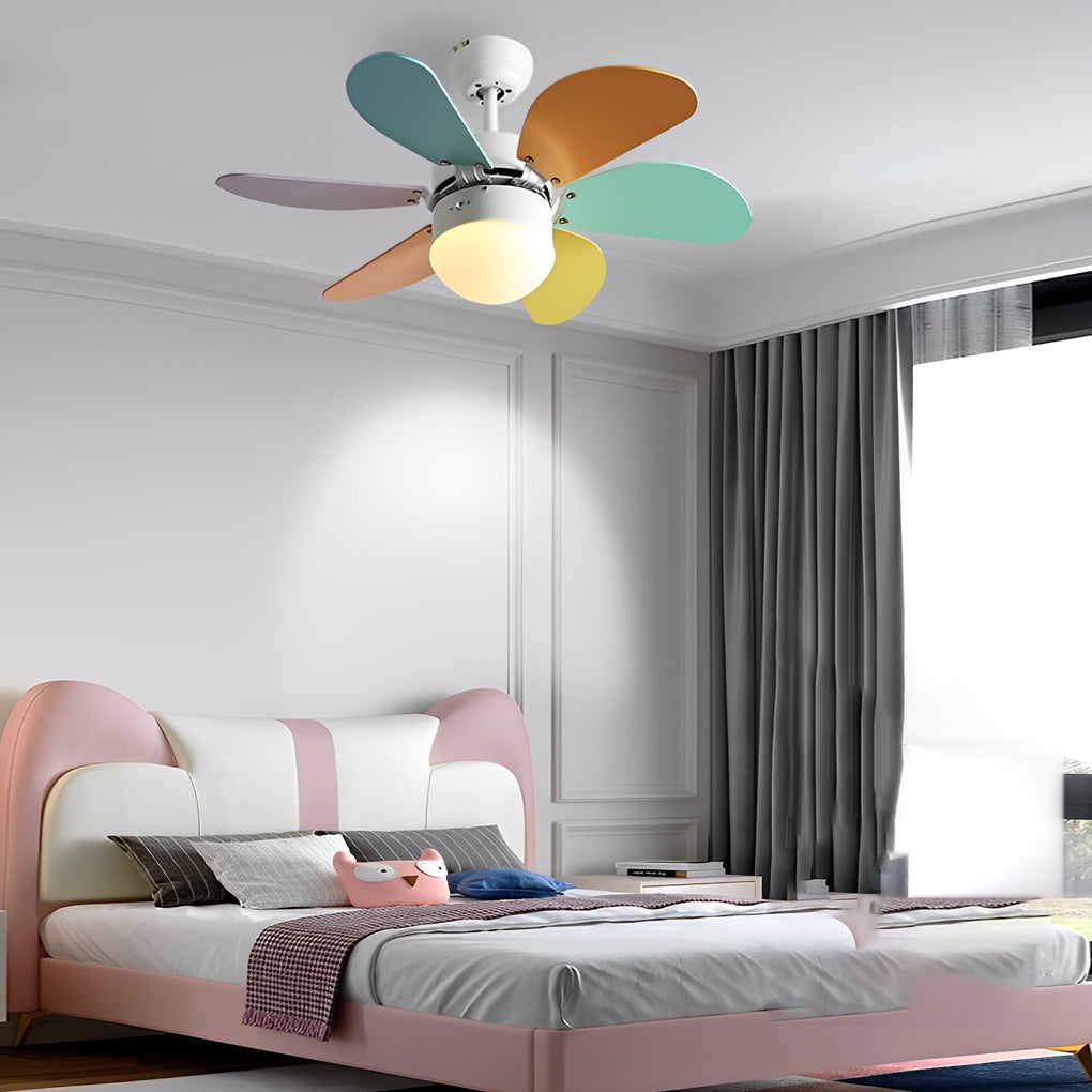 Dimmable Ceiling Fan with Light in the Children's Bedroom